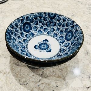 Set of 2 Japanese Blue White Floral Bowls